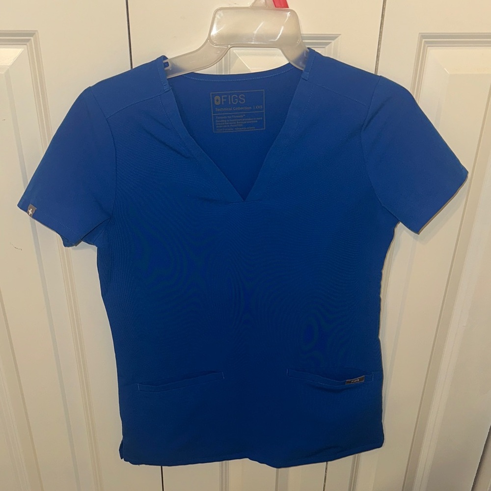 Figs Women's Short Sleeve Top in Vibrant Blue